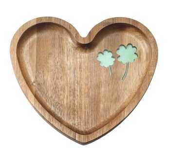 HSHQING Romantic Heart Shaped Platter Tray-9.5Inch Large Handmade Epoxy Wooden Serving Plate with Luck &amp; Love Clover Symbol Design,Perfect for Any Occasion as a Gift