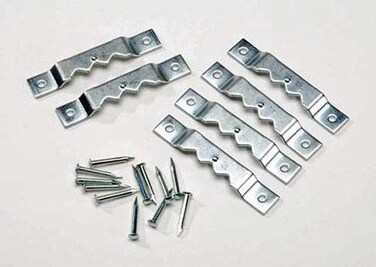 Zinc Plated Steel Sawtooth Hanger with Nails (50)