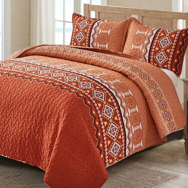 WONGS BEDDING 3 Pieces Quilt Set California King, Burnt Orange/Rust Quilt Bedspread Lightweight Bohemian Fall Winter Coverlet Set with 2 Pillowcase, Soft Pumpkin Geometry Printed Bedding Set 106"&Atilde;&mdash;96