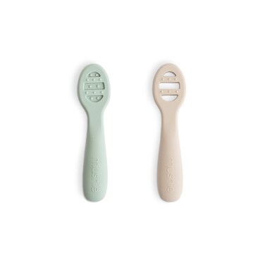 mushie Silicone First Feeding Baby Spoons   2 Pack (Cambridge Blue/Shifting Sand)