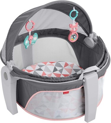 Fisher-Price Portable Bassinet On-The-Go Baby Dome, Travel Play Space with Developmental Newborn Toys &amp; Canopy, Rosy Windmill