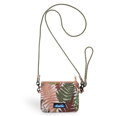 KAVU Renrose, Ferns