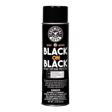 Chemical Guys AIR_SPRAY_1 Black On Black Instant Trim Shine Exterior Spray Dressing &amp; Protectant, (Safe for Cars, Trucks, SUVs, RVs, &amp; More) 11 fl oz
