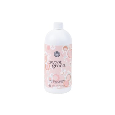 Bridgewater Candle Sweet Grace 32 oz Laundry Detergent Liquid   Highly Scented Luxury Laundry Experience   Deep Cleaning and Powerfully Fragranced