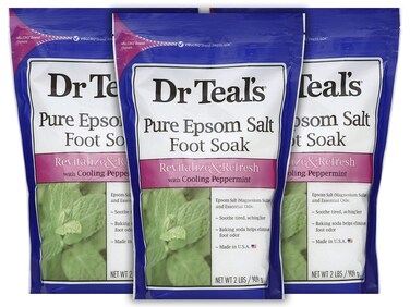 Dr. Teal's Peppermint Foot Soak Gift Set (3 Pack, 2lb Ea.) - Revitalize &amp; Refresh Cooling Peppermint with Essential Oils Blended with Pure Epsom Salt - Ease Aches &amp; Pains, Baking Soda Eliminates Odor