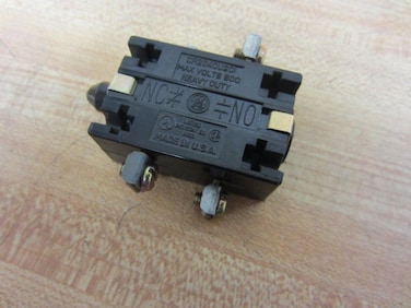 General Electric CR2940U201 Contact Block 1NO-1NC 600vac