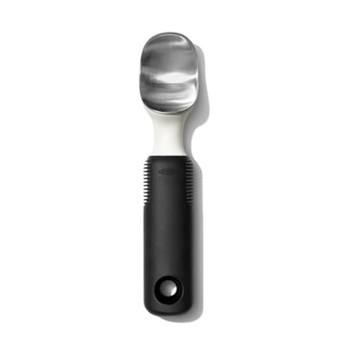 OXO Good Grips Ice Cream Scoop,Black