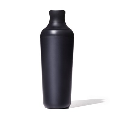 OXO Good Grips Plastic Cocktail Shaker- 20 oz/590 mL capacity