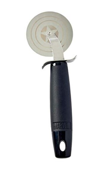 Marvel's Captain America Shield Pizza Cutter - Features Super Sharp Steel Wheel Blade &amp; Strong Comfortable Plastic Handle - Fun Kitchen Accessory - Marvelous Gift For A Chef &amp; Avengers Fan