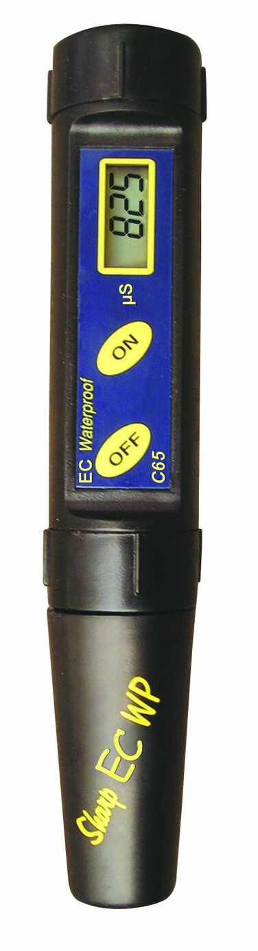 Milwaukee C65 Waterproof Conductivity EC/Temp Tester with Replaceable Electrode, 0 to 1999 microSiemens/cm, 1 microSiemens/cm Resolution, +/-0.2 percent Accuracy