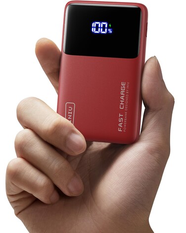 INIU Portable Charger, 10000mAh Slim Power Bank, 22.5W Fast Charging Small Battery Pack, Flight Cruise Ship Family Essentials Travel Phone Charger for College Students Travelers Teen Boys Girls, Red