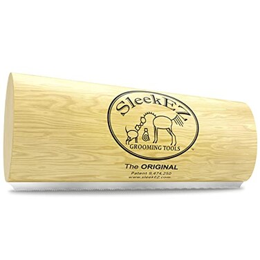 SleekEZ Dog Brush for Shedding &amp; Dog Grooming Supplies, Pet Hair Removal Tool, Dog Hair Remover, Deshedding Dog Brush, Dog Brush for Short Haired Dogs, Dog Comb, Dog Hair Brush, Dog Shedding Brush