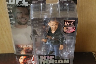 2011 Round 5 UFC Joe Rogan Figure 1 of 1998