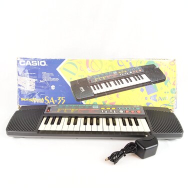 CASIO SA-35 SongBank Portable 32 Key Keyboard With Lesson Function