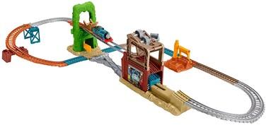 Thomas &amp; Friends TrackMaster, Scrapyard Escape Set