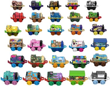 Thomas &amp; Friends MINIS Toy Trains 30 Pack Assortment