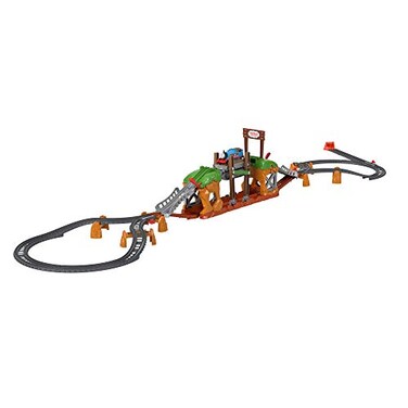 Thomas &amp; Friends Walking Bridge train set, playset with motorized train for preschoolers ages 3 and older
