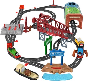 Thomas &amp; Friends Talking Thomas &amp; Percy Toy Train &amp; Track Set, Motorized Engines with Sounds &amp; Phrases for Preschool Kids Ages 3+ Years (Amazon Exclusive)