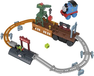 Thomas &amp; Friends Toy Train Set 2-in-1 Transforming Thomas Playset with Track, Diecast Percy &amp; Crane for Preschool Pretend Play Kids Ages 3+ Years