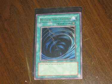 Yu-Gi-Oh! - Mystical Space Typhoon (MRL-047) - Magic Ruler - 1st Edition - Ultra Rare