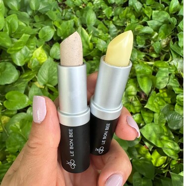 Lip Care Kit, Lip Exfoliator Scrub and Vitamin E Lip Balm, Repair and Moisturize Dry Cracked Lips, Paraben Free, Cruelty Free, Gluten Free, Fragrance Free, Unisex