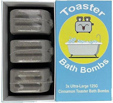 Toaster Bath Bomb   Funny Novelty Gift Bath Set of 3X Huge 125g Bathbombs for Men and Women