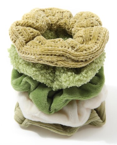 5 PCS Furry Scrunchies -Elastic Hair Scrunchies Fur Hair Ties Ponytail Holder Hair Bands Fuzzy Hair Accessories for Women and Girls (Green)