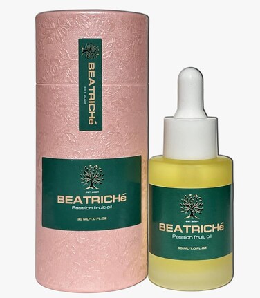 Maracuja Passion Fruit Seed oil, Straight, Cold Pressed, 100% Pure &amp; Natural, Moisturizing oil, Lightweight fast-absorbing oil; rejuvinating body oil; Nourishing oil; Oil for glowing skin and hair.