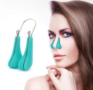 Nose Shaper Clip Nose Lifter Nose Beauty Up Lifting Tool Soft Safety Silicone Rhinoplasty Nose Bridge Straightener Corrector Slimming Device for Wide Crooked Nose Women (Green)