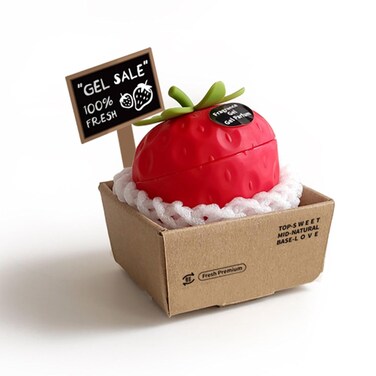 Solid Balm Solid Perfume, 3D Strawberry Lemon Pear Apple Shaped Aromatherapy, Portable Pocket Balm Perfume, Perfect for Travel Use Natural Fragrance Parfum for Men and Women (4.2 Oz, Strawberry)