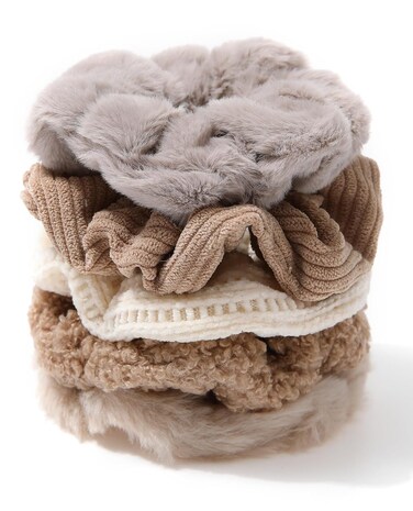 5 PCS Furry Scrunchies -Elastic Hair Scrunchies Fur Hair Ties Ponytail Holder Hair Bands Fuzzy Hair Accessories for Women and Girls(Khaki)