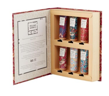 Heathcote &amp; Ivory William Morris At Home Patchouli &amp; Red Berry Hand Cream Library Set