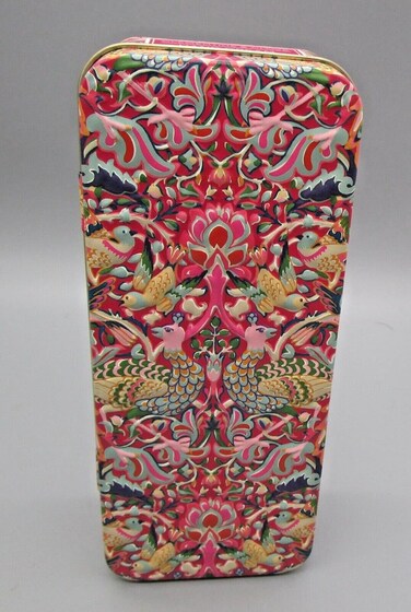Heathcote &amp; Ivory William Morris at Home Peacock Clementine &amp; Clove Hand Cream Tin 100ml