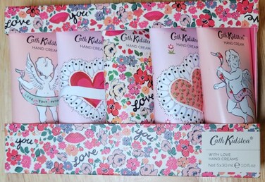 Heathcote &amp; Ivory Cath Kidston With Love Cassis &amp; Rose Ditsy Floral Hand Cream Set 5x 30ml