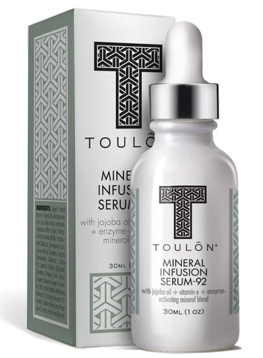 Skin Firming Serum For Face, Neck &amp; Decollete with All Natural Anti-Aging Minerals &amp; Antioxidants like Vitamin E