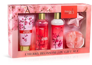 Bath and Body Gift Basket For Women &ndash; 5 Piece Set of Cherry Blossom Bath &amp; Body Collection Gift Box, Includes Shower Gel, Body Lotion, Body Scrub, Bath Bomb &amp; Sponge - Appreciation Gift Ideas