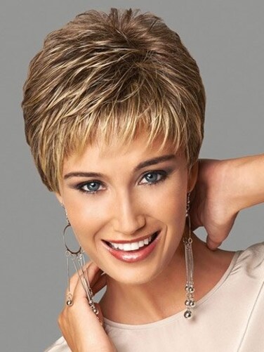 SEVENCOLORS Short Dark Brown Mixed Blonde Pixie Cut Wigs for Women Synthetic Layered Highlight Wigs with Bangs Natural Hair Replacement Wigs