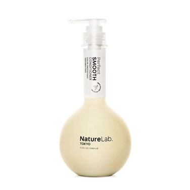 NATURELAB. TOKYO Perfect Smooth Conditioner: Lightweight Moisturizing Conditioner for Smoother Frizz-Free Hair I 11.5 FL OZ / 340ml