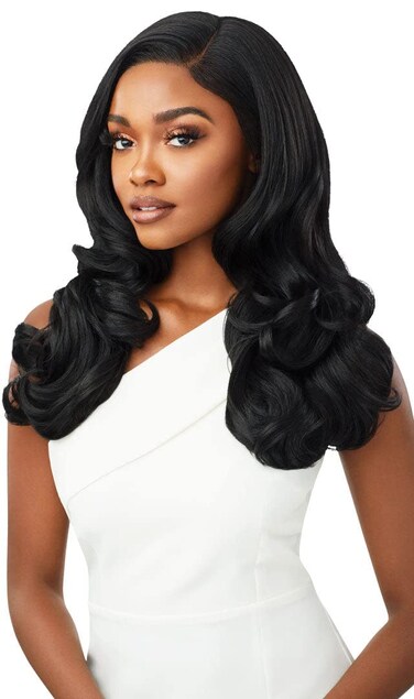 Outre melted Hairline Lace Front Wig Frontal Effect Hairline HD Transparent Lace HARPER (DRFF2/CINMCH)