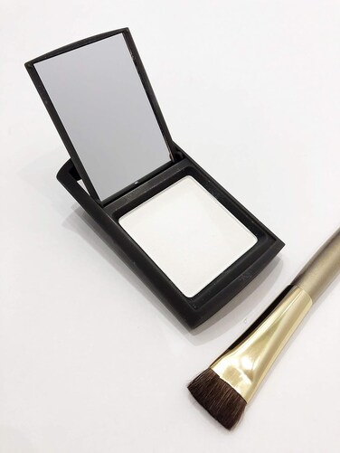 Joan Rivers Great Hair Day Root Touch Up Powder &ndash; Fill-in Powder for Thicker, Fuller Looking Hair (White)