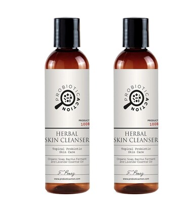 Pack of 2 - Herbal Skin Cleanser with Probiotic for a balanced microbiome. Its unique blend of probiotics and prebiotics nourishes the skin to help improve hydration and healthy skin appearance.
