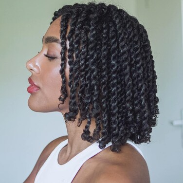 Short Passion Twist Hair 8 Inch, 8 Packs Pre-twisted Passion Twists Crochet Hair for Black Women Pre-looped Synthetic Crochet Braids(8 Packs,1B#)