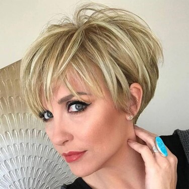 PHOCAS Short Blonde Wigs Natural Straight Pixie Cut Wigs Layered Synthetic Hair Short Wig for Women (Blonde Mixed Brown)