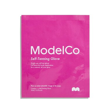 ModelCo Self-Tanning Glove - Long-Lasting, Lightweight, Sun-Kissed Glow - Glides Over Skin Smoothly, Delivering The Perfect Amount Of Formula - Smart One-Use Glove Perfect For Travelling - 1 Pc Mitt