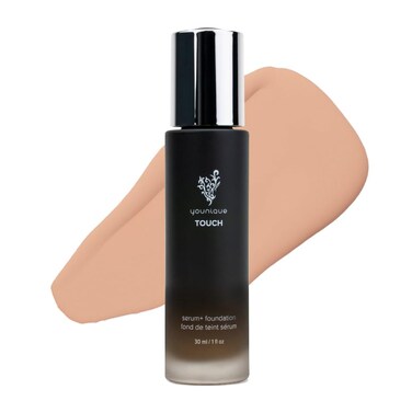 Younique Eyelet Serum Foundation   Lightweight Skin Loving Formula   30 ml   Natural Long Lasting Finish   Hydrates and Plumps Skin Without Water   This Makeup Protects Against Blue Light Damage