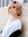 TISHINING Short Ombre Pink Wavy Bob Wigs for White Women Chin Length Pink Curly Bob Wig with Bangs Heat Synthetic Natural Looking Daily Cosplay Wig