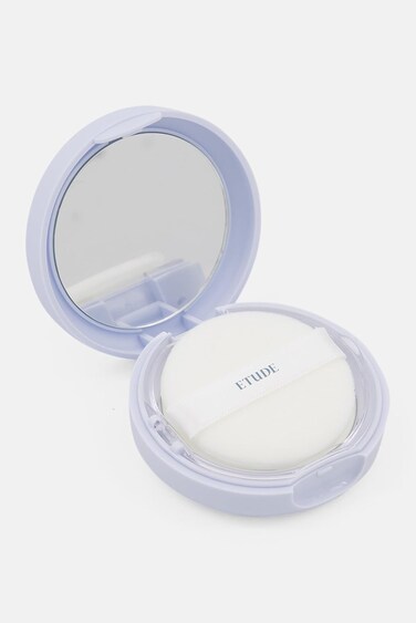 ETUDE Sebum Soak Pact   Facial Oil Control and Soft Skin with this Mineral Powder that Absorbs Sebum for a Matte Face   K-beauty