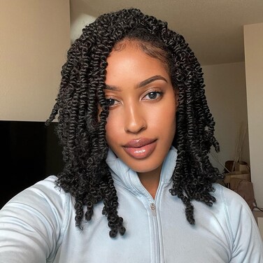 TOYOTRESS Bob Spring Twist Crochet Hair - 12 inch 7Pcs (140 strands) Cute &amp; Versatile Pre-twisted Spring Twists Crochet Braids Synthetic Braiding Hair Extension (12inch,1B)