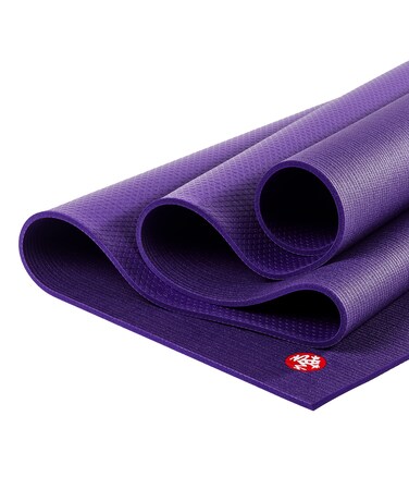 Manduka PRO Yoga Mat - Teacher Recommended, Non-Slip Textured 6mm Ultra-Dense, Hot Yoga Workout, Studio at Home Pilates