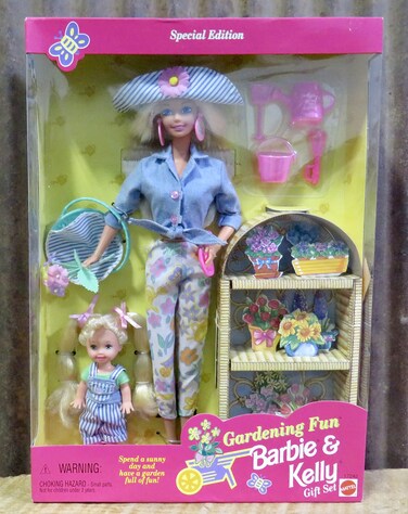 Gardening Fun BARBIE &amp; KELLY Gift Set - Special Edition Set w 2 Dolls &amp; Accessories (1996)